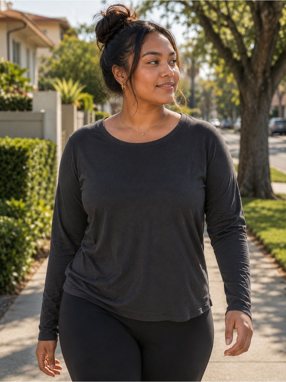 Time and Tru Black Long Sleeve Crew Neck Top